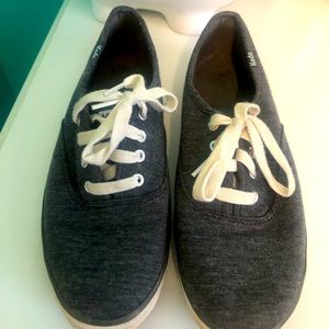 Keds runners
